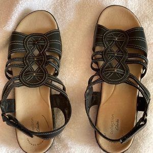 Collection by Clark’s size 9 1/2 m black sandals